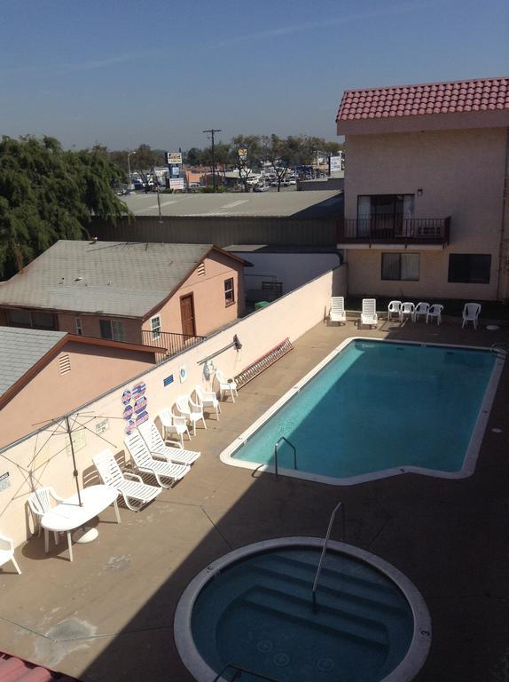 Budget Inn Anaheim/Санта-Ана Экстерьер фото