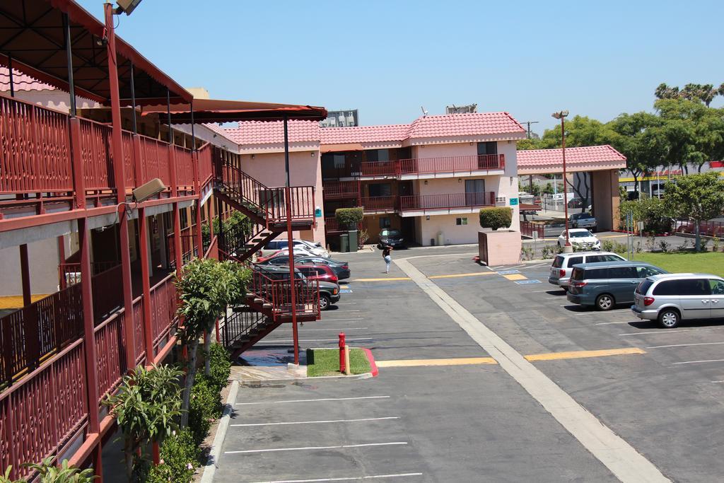 Budget Inn Anaheim/Санта-Ана Экстерьер фото