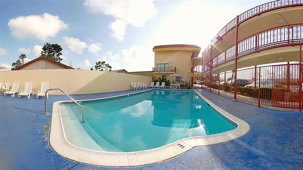 Budget Inn Anaheim/Санта-Ана Экстерьер фото